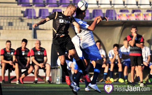 El Real Jaén vuelve a sumar una victoria en su pretemporada