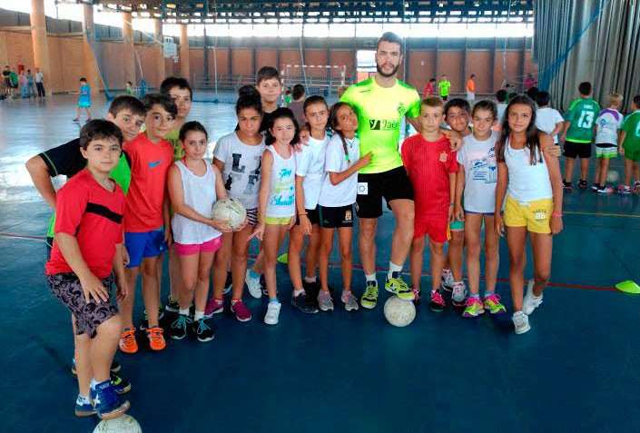 El Jaén FS participó en la Escuela de Verano de la capital
