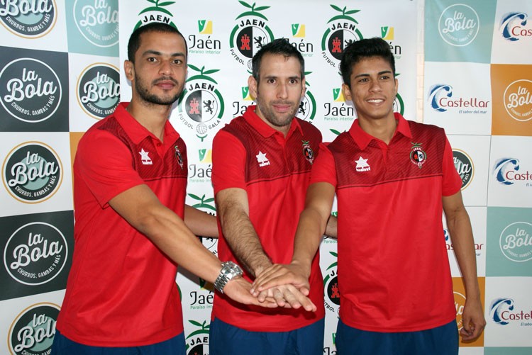 El Jaén Paraíso Interior presenta a Mauricinho, Fabián y Felipinho