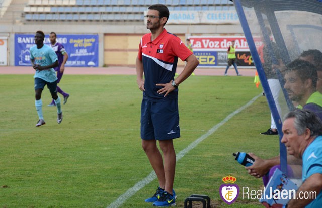 Tejada: «El equipo genera ocasiones y terminarán entrando»