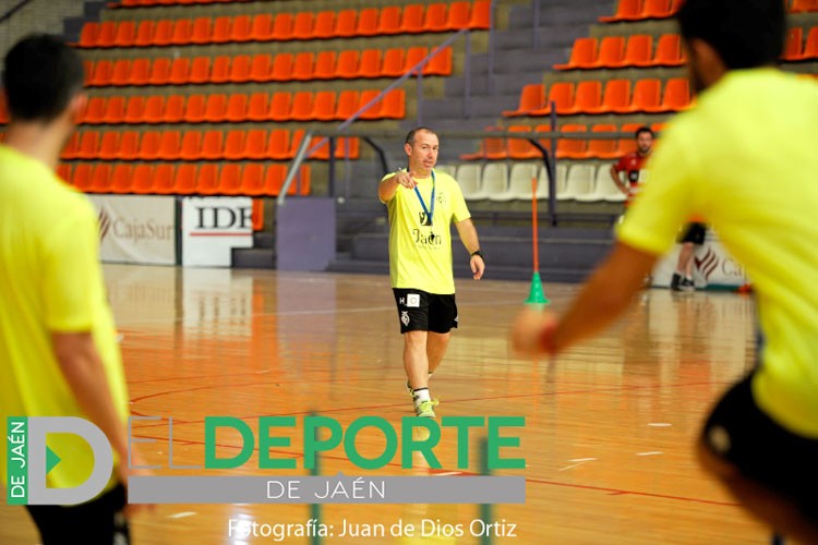 Rodríguez: «Viajamos con la ilusión de comenzar bien la competición»