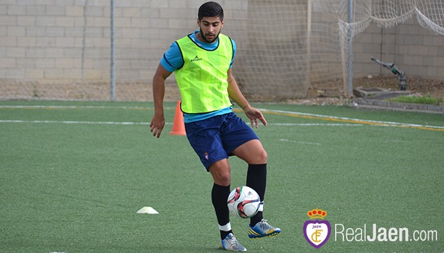 Fran Martínez rescinde su contrato con el Real Jaén