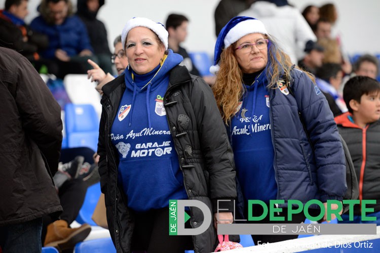 La afición en Linarejos (Linares Deportivo – CD San Fernando)