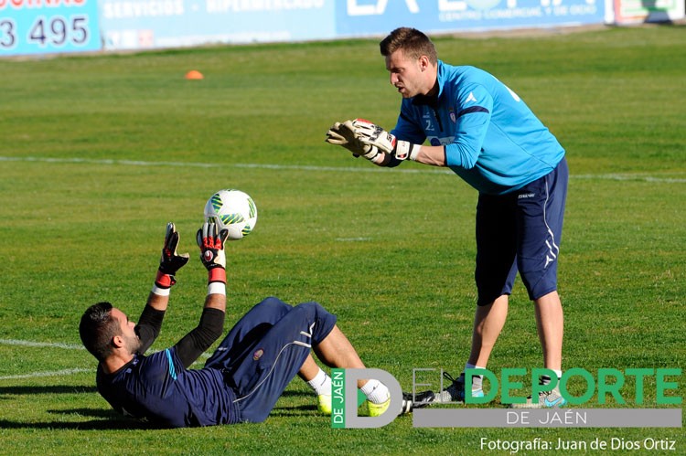 El Real Jaén regresa al trabajo para afrontar el encuentro ante el Linense