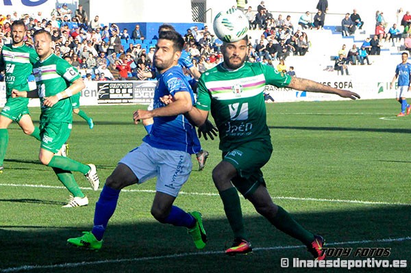 Reparto de puntos entre Linares Deportivo y Atlético Mancha Real