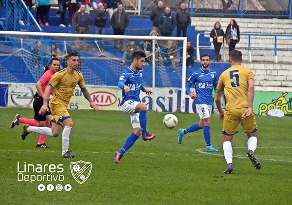 El Recreativo de Huelva vence por la mínima al Linares Deportivo