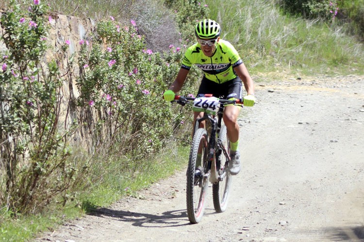 Jesús Montoro en La Carolina y Mario Vilches en Vícar, nuevos triunfos del Specialized-Sport Bike