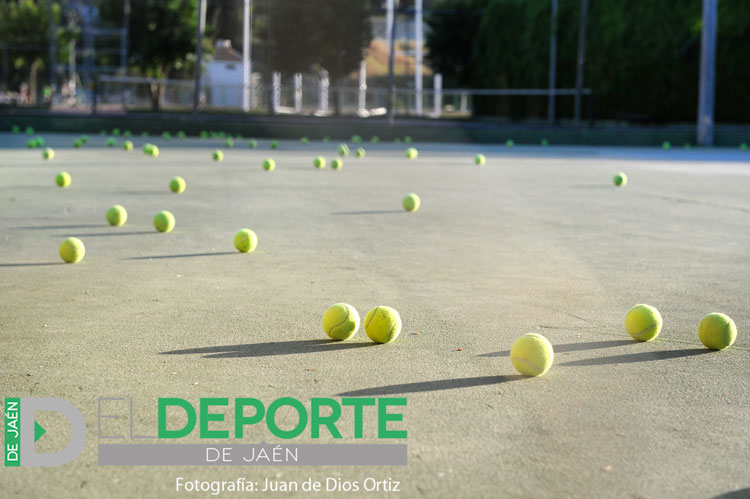 El tenis provincial retoma su actividad con múltiples citas en el fin de semana