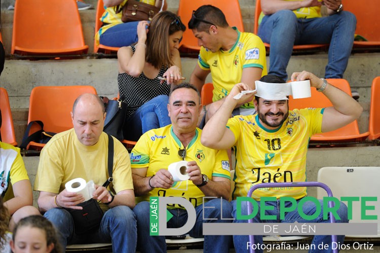 La afición en La Salobreja (Jaén FS – CD Xota)