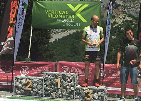 El alcalaíno Hinojosa se coloca cuarto en el mundial de kilómetro vertical tras la prueba de Fuente Dé