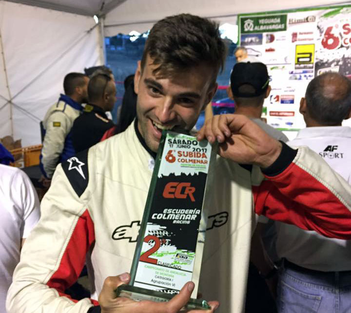 El piloto bailenense Javier Miranda sube al podio del Andaluz de Montaña