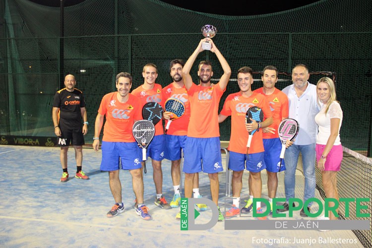 Entrega de trofeos de la Liga Provincial por Equipos Bullpadel 2017 de Aspadel Jaén