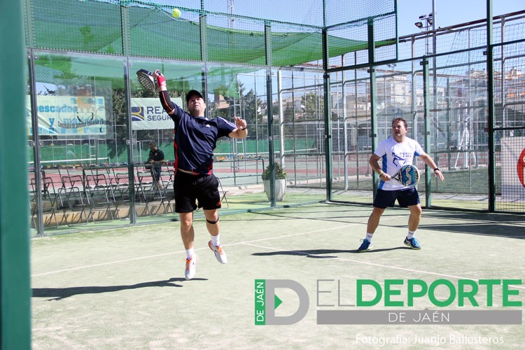 Los hermanos Muñoz y Marín-Gómez vencen en veteranos y mixto del ‘Ciudad de Úbeda’