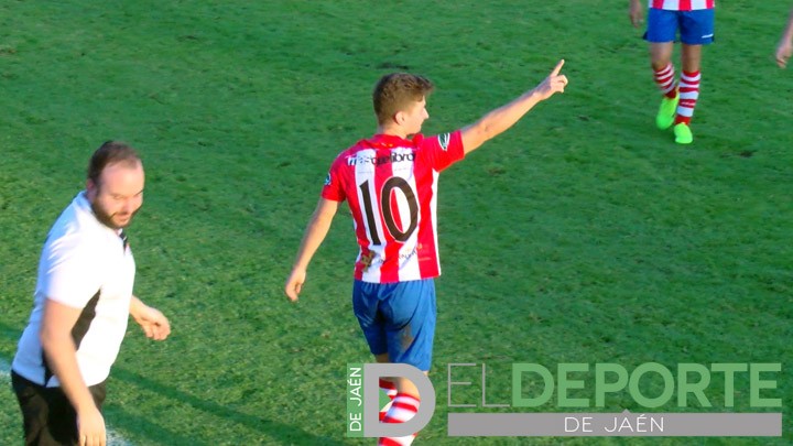 Juan Carlos lidera el triunfo del Torredonjimeno frente al Huétor Tájar