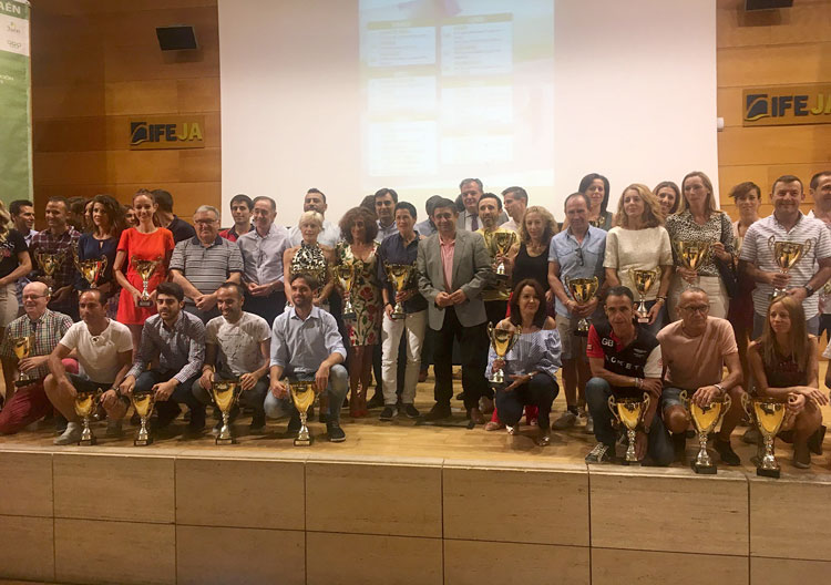 Entregados los trofeos del Gran Premio de Carreras Populares ‘Jaén, pararaíso interior’