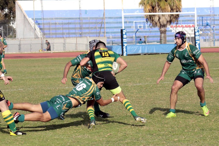 Golpe sobre la mesa del Jaén Rugby en la cancha del CRA Portuense