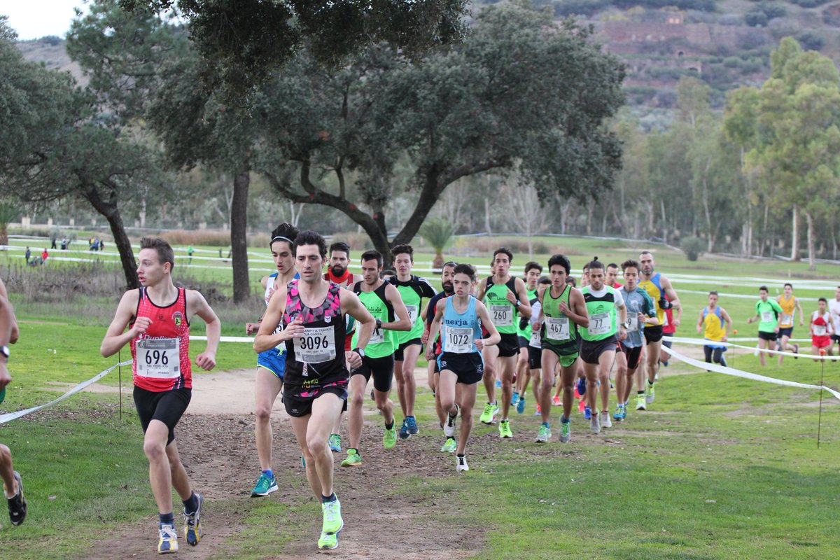 Más de 700 deportistas participarán en el XVIII Cross Campo a Través de La Garza de Linares