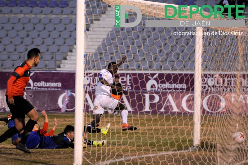 Victoria por la mínima y sin apuros del Real Jaén sobre el San Pedro