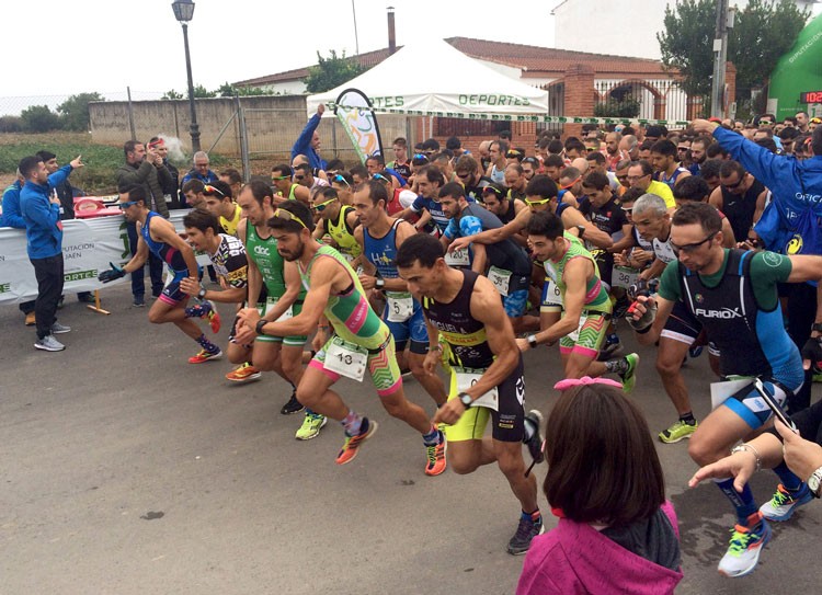 El IV Circuito Provincial de Duatlón-Cross de la Diputación registró más de 630 participantes