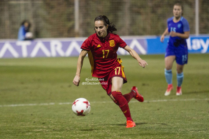 María Alharilla participa 25 minutos en la victoria de España ante Holanda