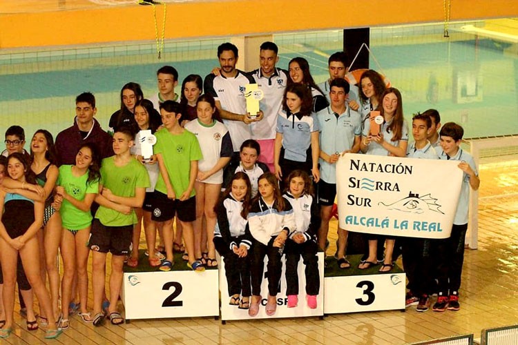 El CN Santo Reino dominó en el IV Trofeo Ciudad de Jaén