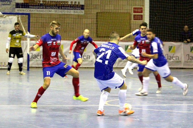 Empate a dos goles entre Mengíbar FS y Bisontes Castellón