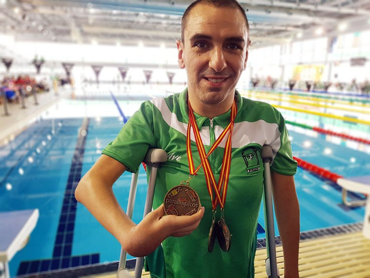 Martínez Tajuelo destaca en el Campeonato de España de Natación Adaptada