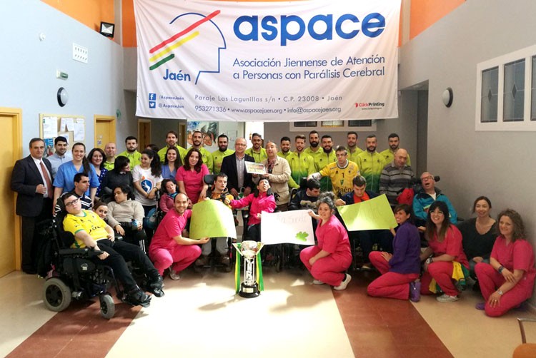 La plantilla del Jaén FS visita las instalaciones de Aspace