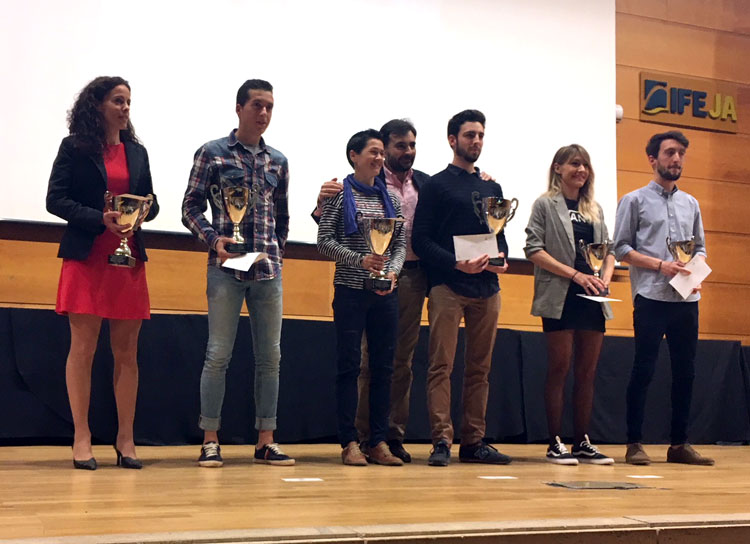 Los corredores del Circuito Provincial de Campo a Través recibieron sus trofeos