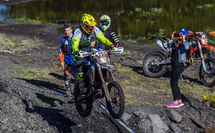 León Carlos Toledano lidera la clasificación del Campeonato Nacional de Enduro sénior B 4T