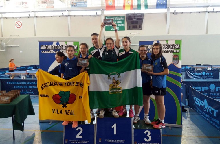 Cristina Prieto, del Tecnigen Linares, campeona del Torneo Ibérico alevín de tenis de mesa