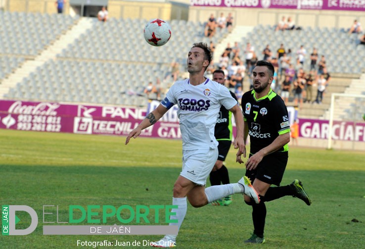 Higinio Vilches renueva con el Real Jaén