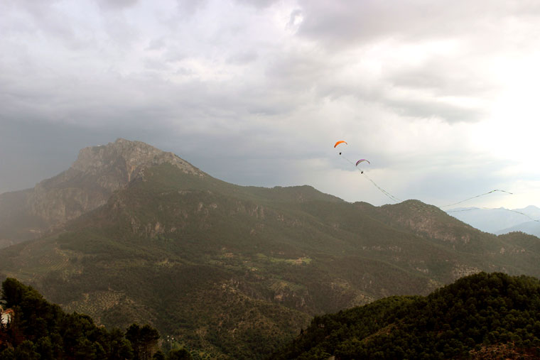 Arranca la XIX edición del Festival Internacional del Aire ‘El Yelmo’