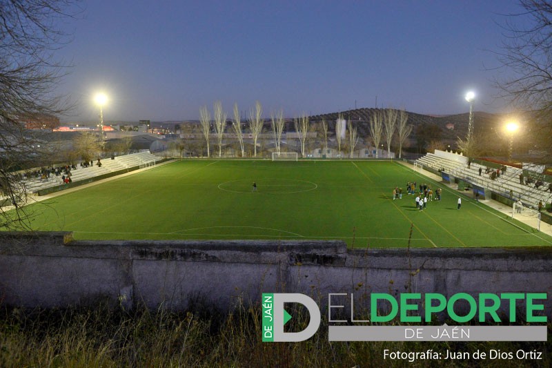 El Ayuntamiento de Jaén renovará el césped y el sistema de riego del Sebastián Barajas