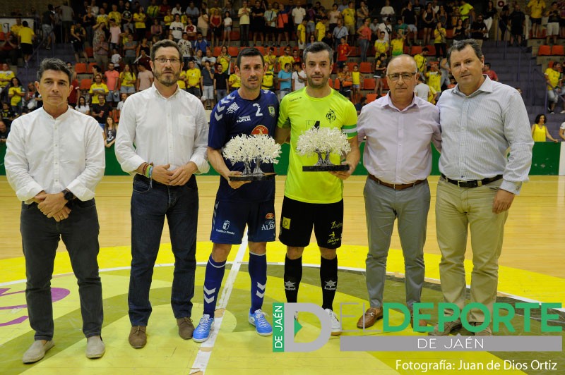 El Jaén FS vence en el Trofeo del Olivo ante el Valdepeñas FS