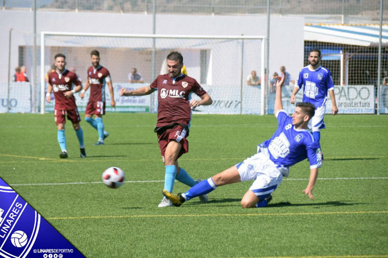 Chendo se adjudica un hat-trick en la goleada ante el Alhaurino