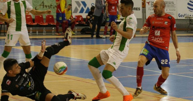 Mengíbar FS conquista Vistalegre con un triunfo frente a Córdoba Futsal en los últimos minutos