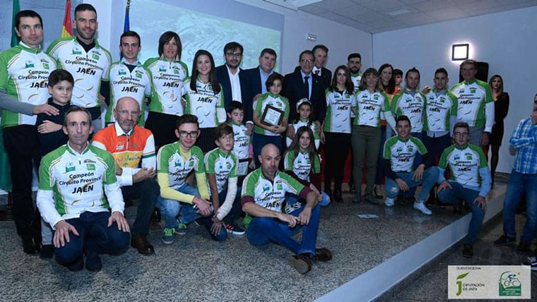 La Gala del Ciclismo Jiennense reconoció en Bélmez de la Moraleda a los más destacados del 2018