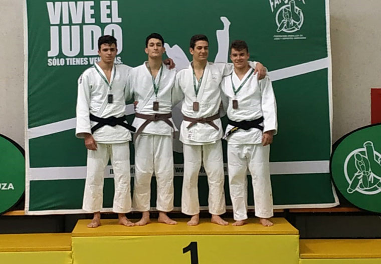 El jiennense Javier Sánchez se proclama campeón de Andalucía júnior en 73 kgs