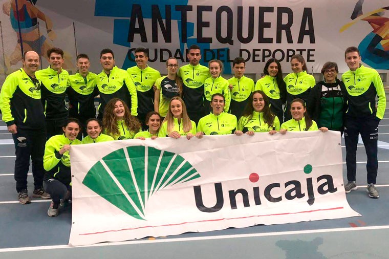 El Unicaja femenino, subcampeón de Andalucía sub’20 en pista cubierta