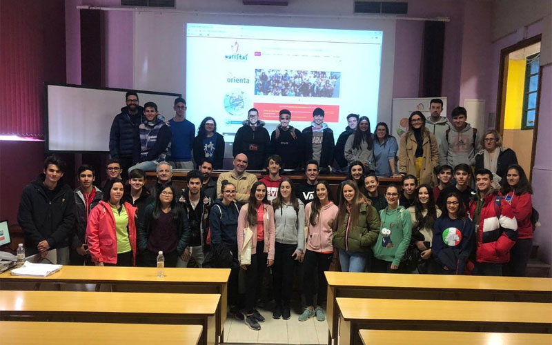 Más de 40 jóvenes participan en los cursos de arbitraje de la FAB Jaén