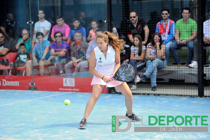 Marta Porras durante un partido del Jaén Open de World Padel Tour