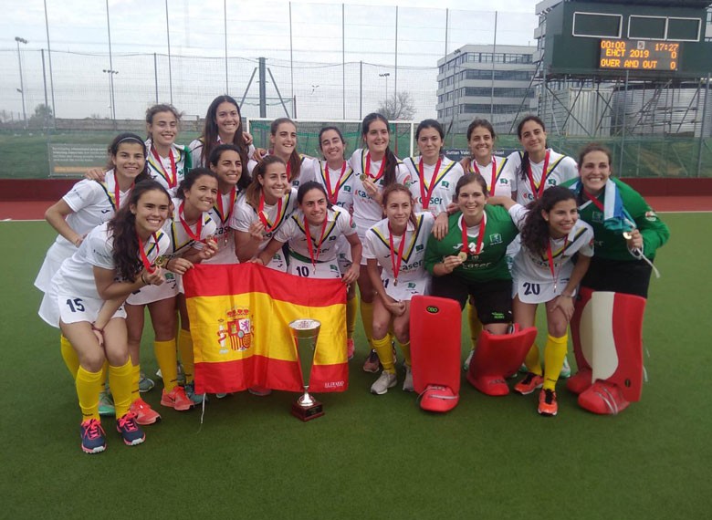 Carmen Cano y Mª Ángeles Ruiz conquistan el EuroHockey Club Trophy