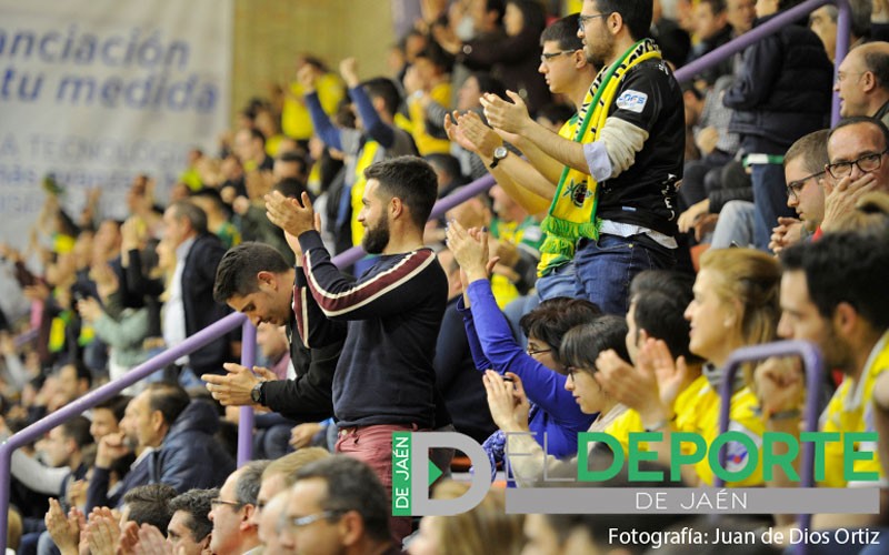 La Diputación se vuelca con los aficionados del Jaén FS y el Mengíbar FS