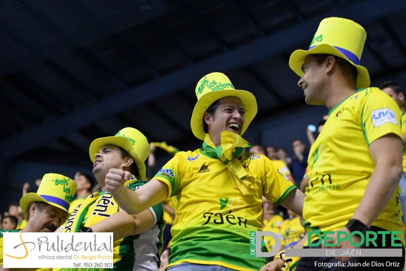 La afición en el Quijote Arena (Ribera Navarra – Jaén FS)