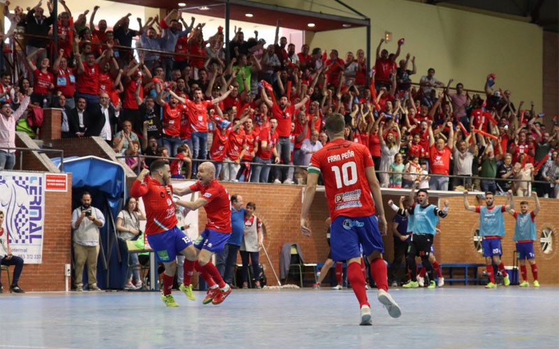 El Mengíbar FS se cita con el Córdoba Futsal en la final por el ascenso a la LNFS
