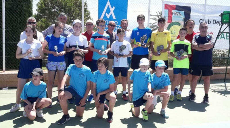 Las pistas de Las Fuentezuelas acogieron el XII Torneo Tenis Team alevín y cadete