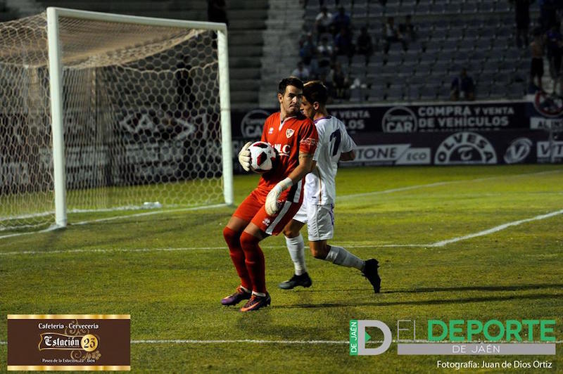 Lopito explica que su salida del Linares Deportivo es «contra su voluntad»