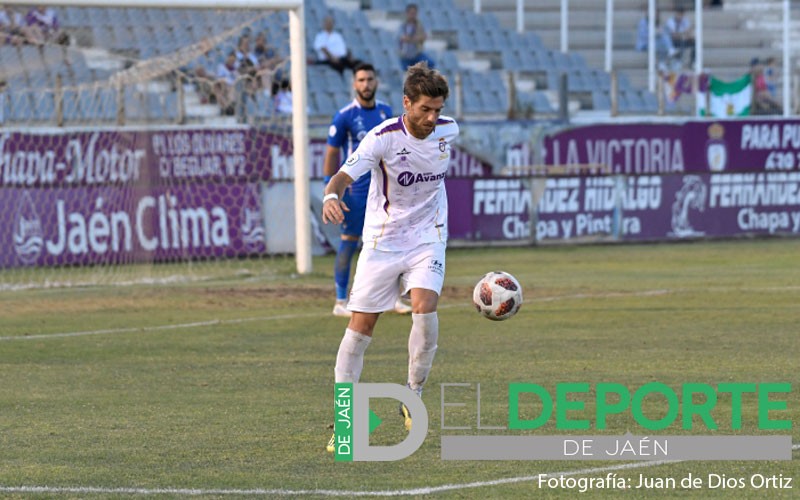 Javi Pérez regresa al CD Huétor Tájar tras su paso por el Real Jaén