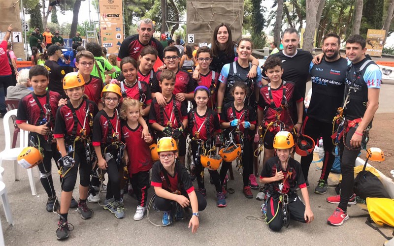 Miembros de la expedición del Grupo de Espeleología de Villacarrillo
